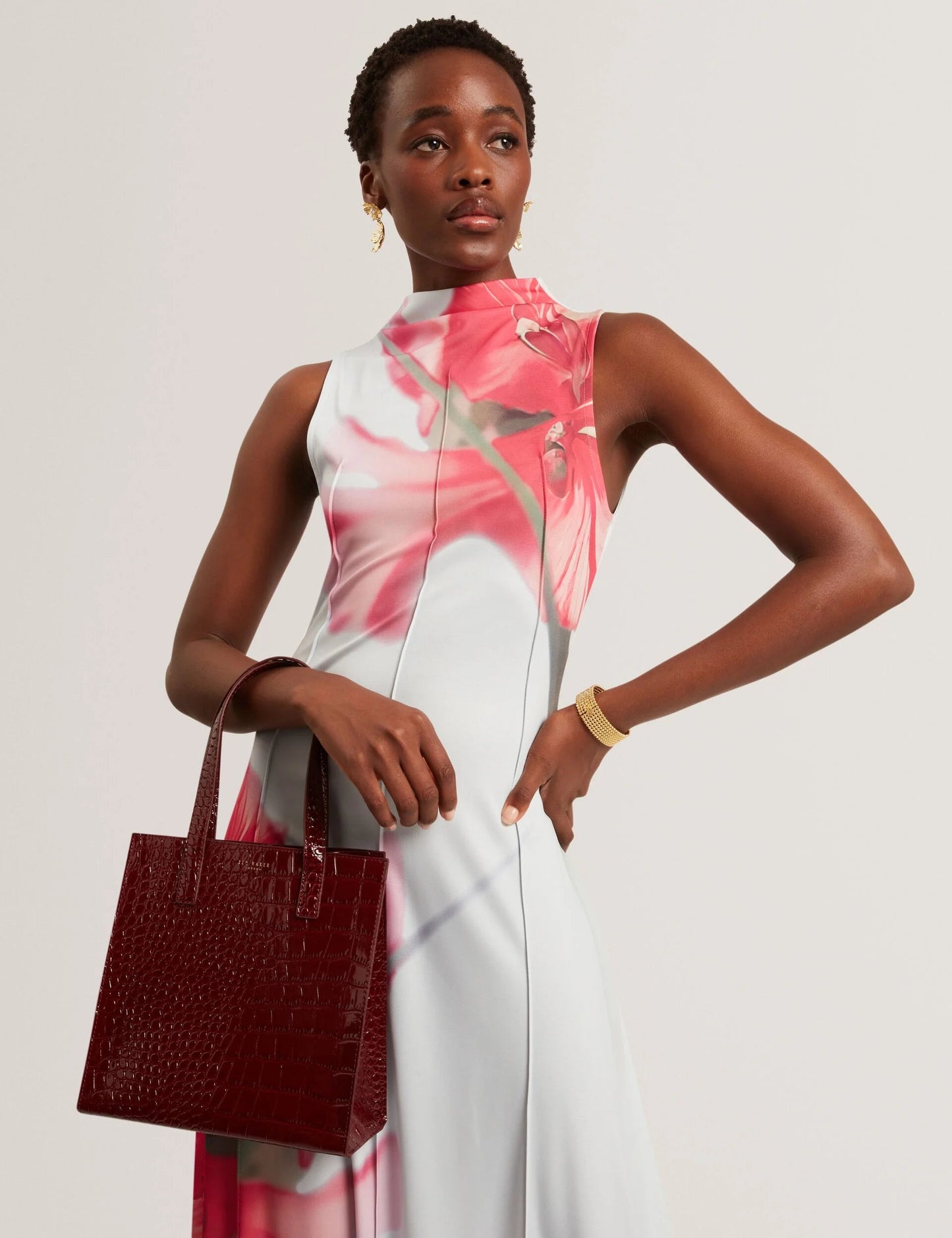 WENONAA: Croc Effect Small Icon Bag